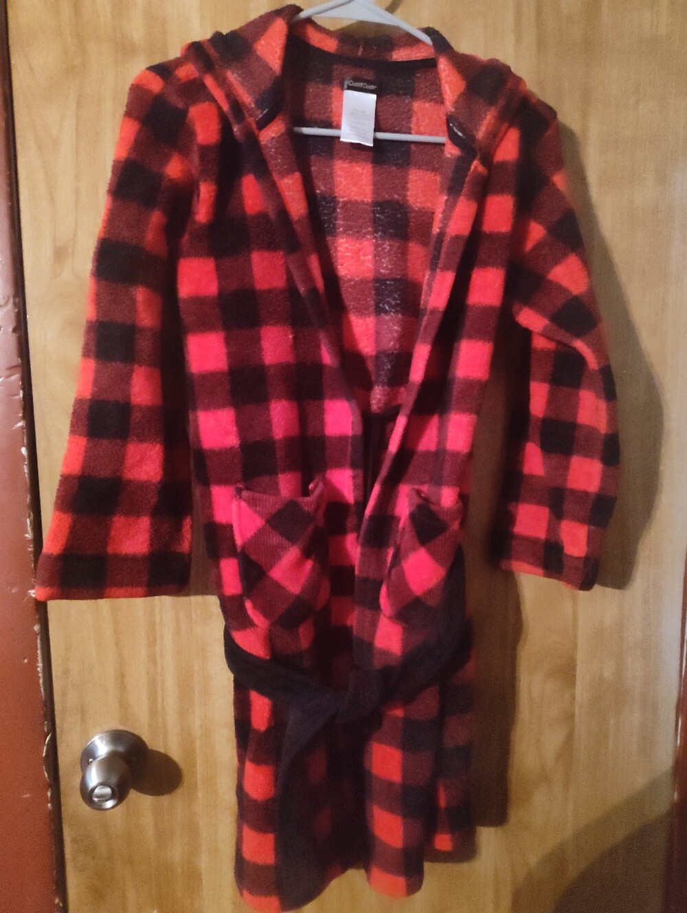 Cuddl Duds Red and Black Plaid Hooded Kids Fleece Robe